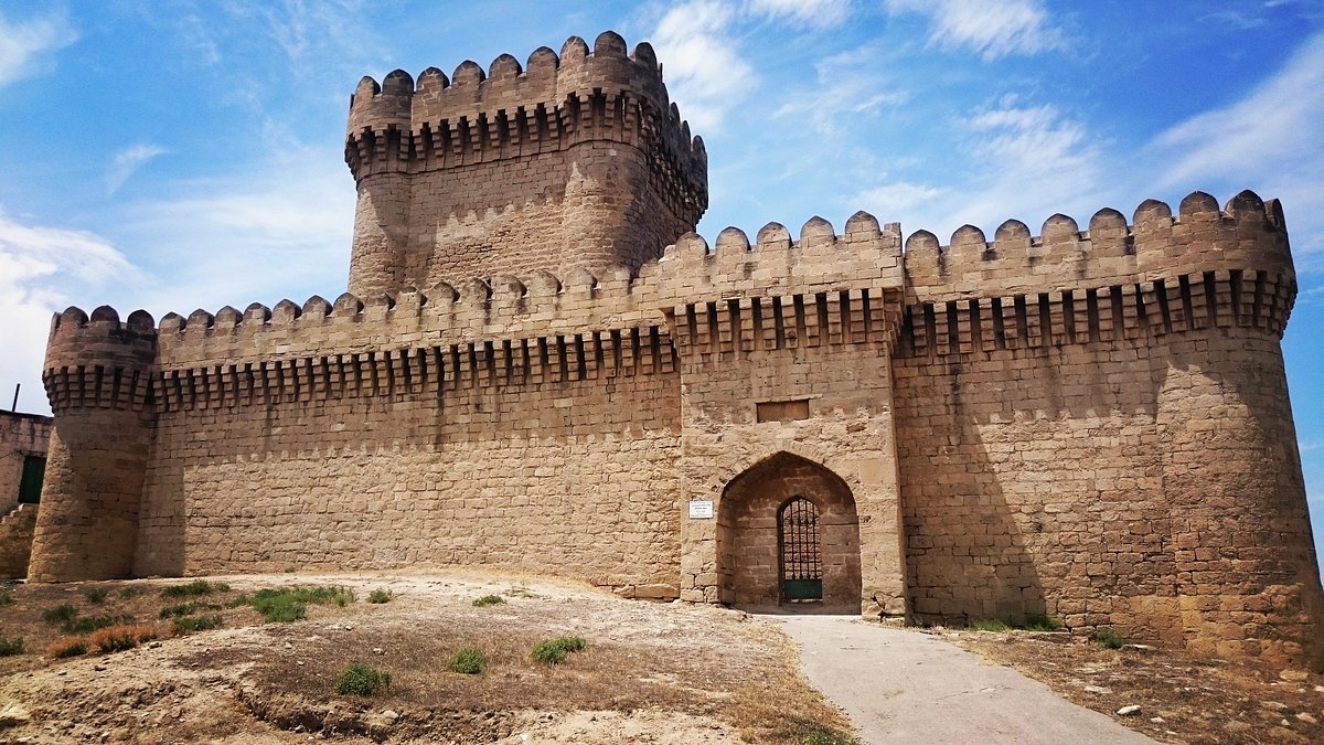 Medieval Fortresses of Azerbaijan: Legends, Battles and Ancient Castles of the Caucasus